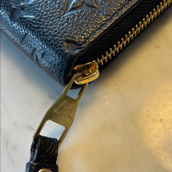 Louis Vuitton long Black zippy Monogram Wallet- authentic - Picture 3 of 11